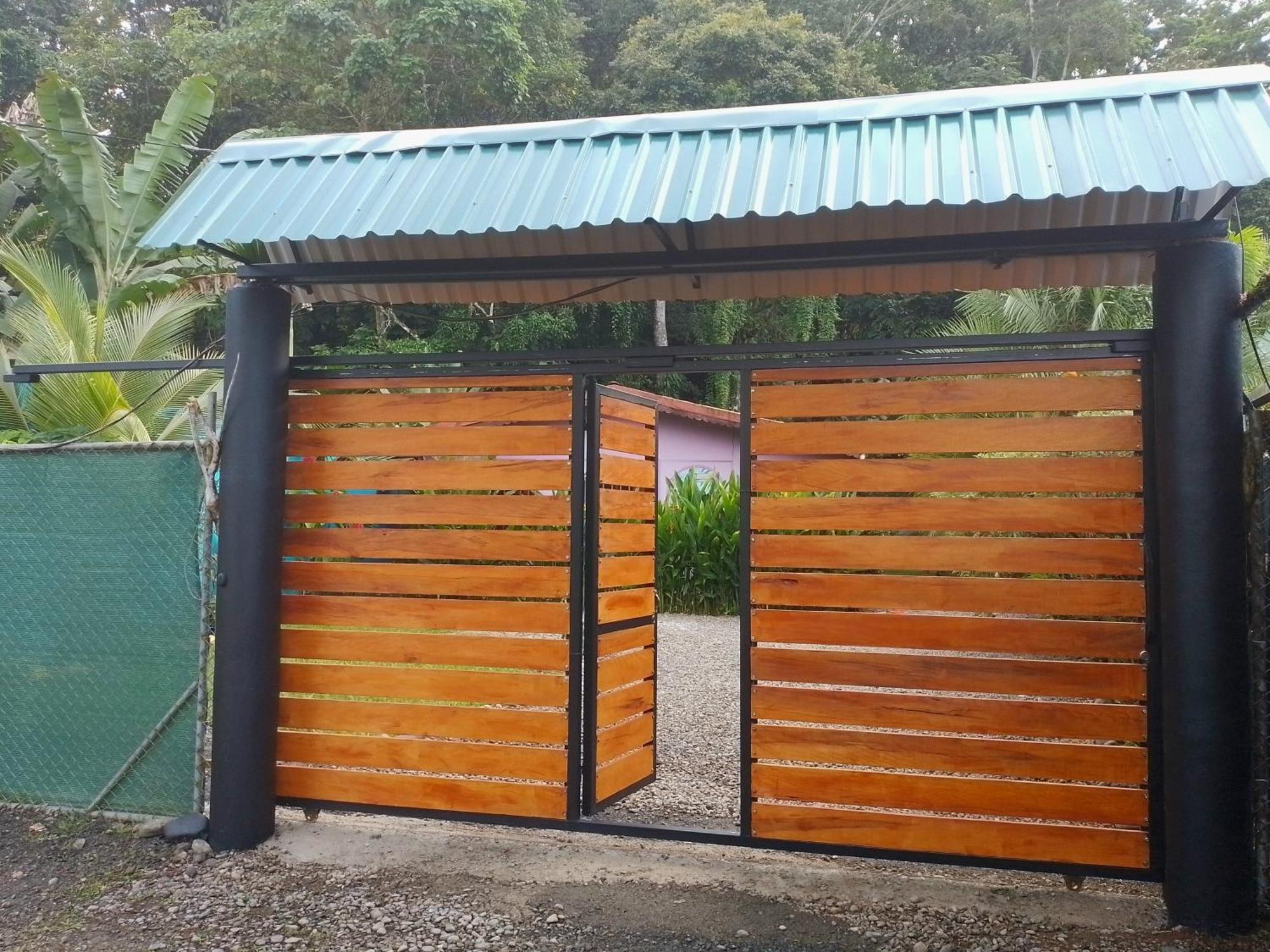 Casa Alegra Puerto Viejo de Talamanca Exterior foto